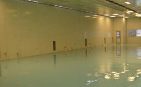 临洮自流平环氧地坪中涂